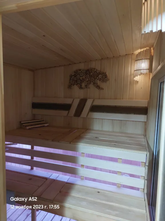 Дом А-фрейм из дерева с баней и джакузи