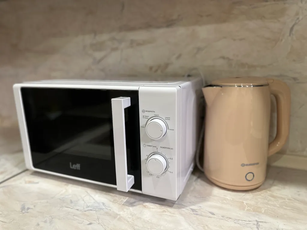 Cтудия Огонь рядом стадионом Торпедо