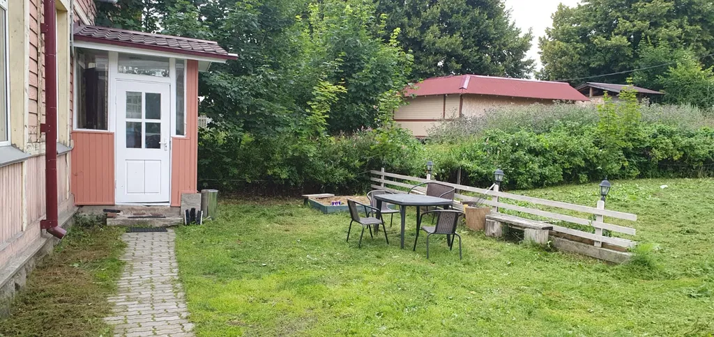 Таунхаус с сауной в центре у набережной