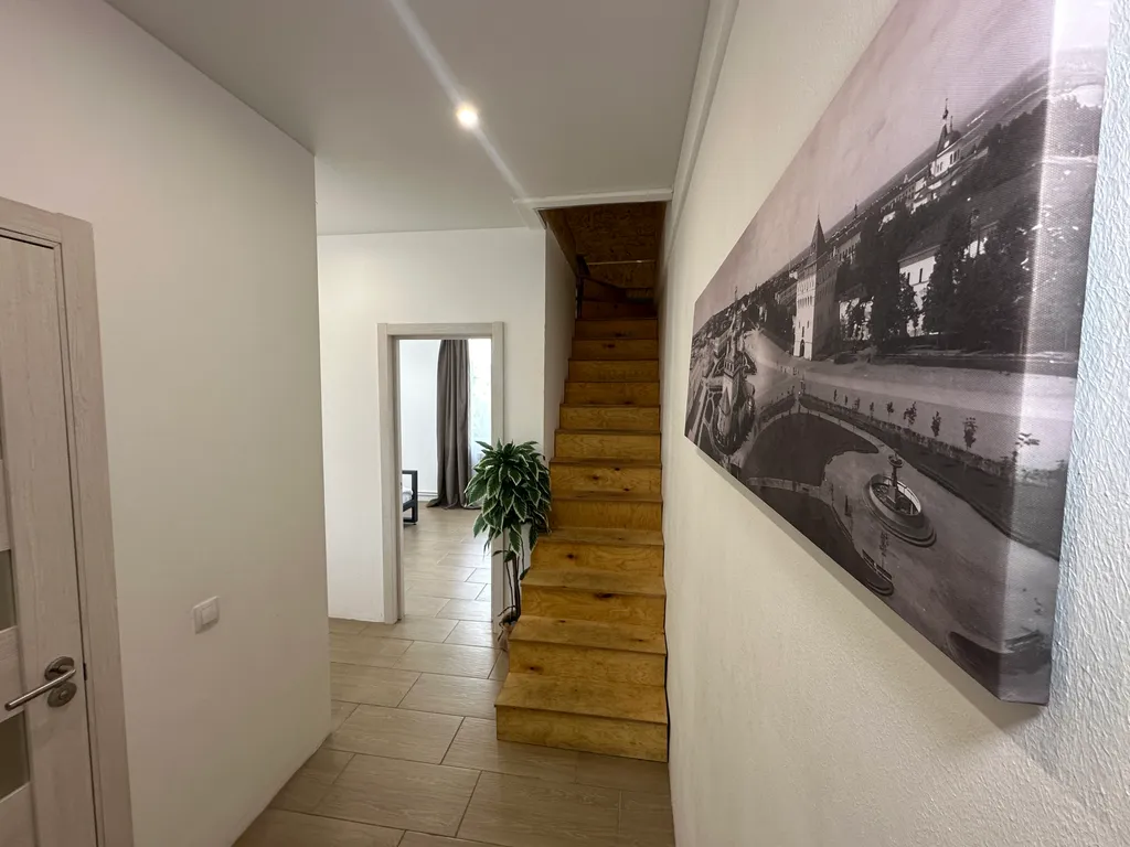 Двухэтажные апартаменты Столица 2314