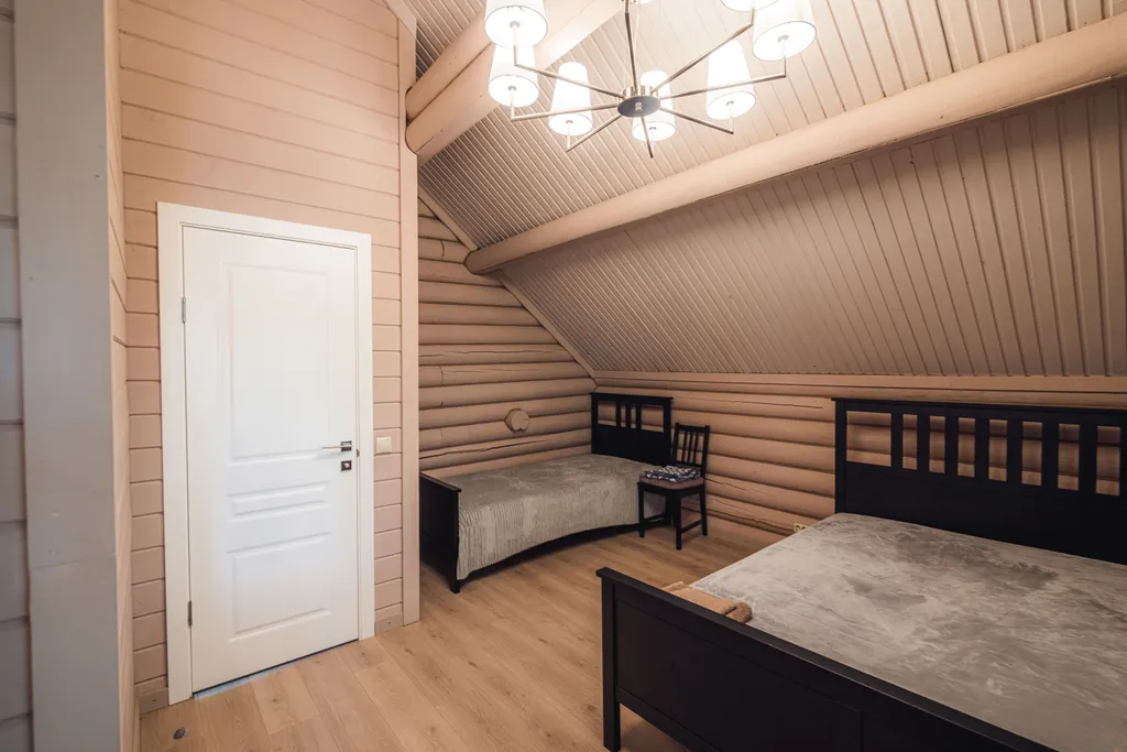 Большой коттедж с сауной в загородном комплексе отдыха бисерово