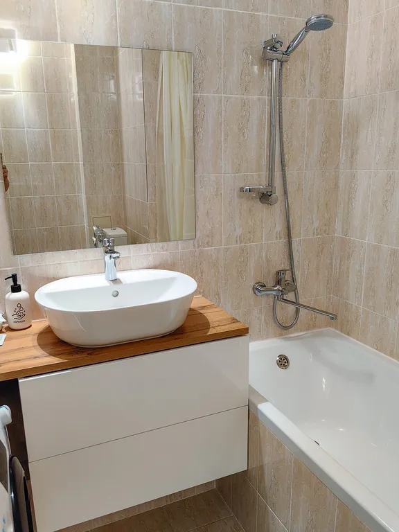 Квартира Большая комфортная квартира-студия в центре у ЖД вокзала — Красноярск