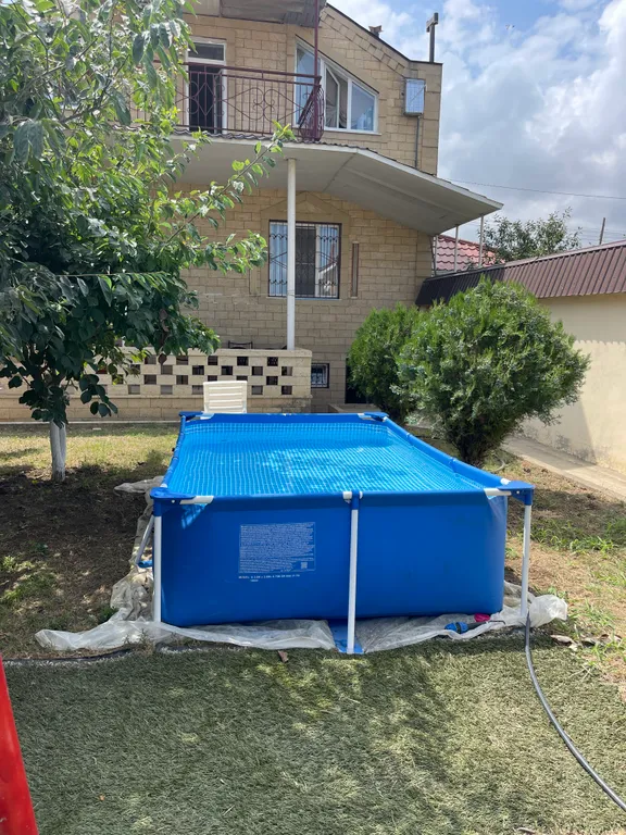 Большой, уютный дом на первой линии, со своим выходом на море