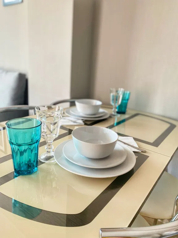 Уютная студия c великoлeпным видoм