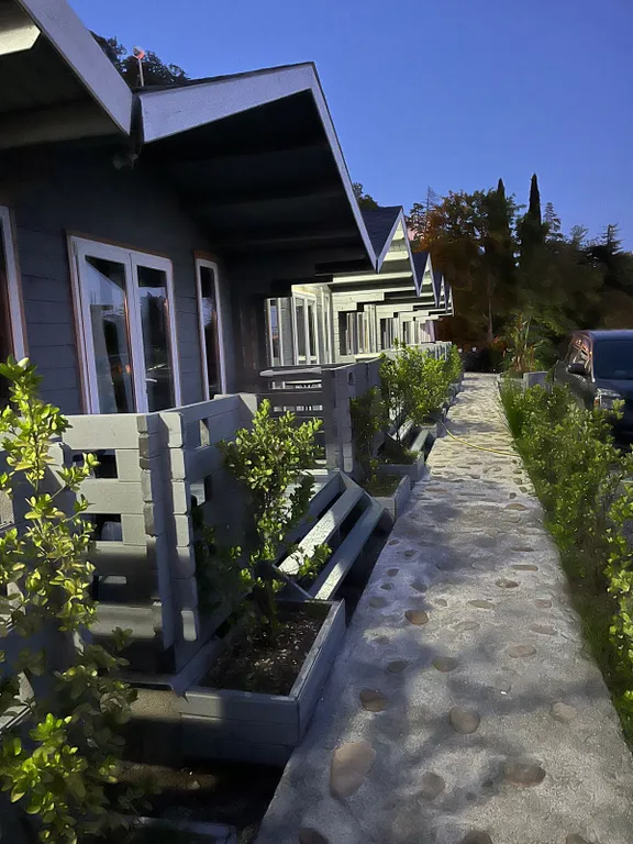 Уютные домики у моря