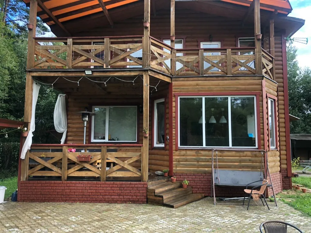 Коттедж Дом напротив озера в Рахье — Проба