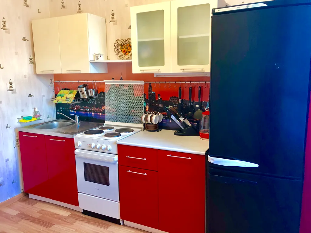 Большая квартира рядом с Алмазом