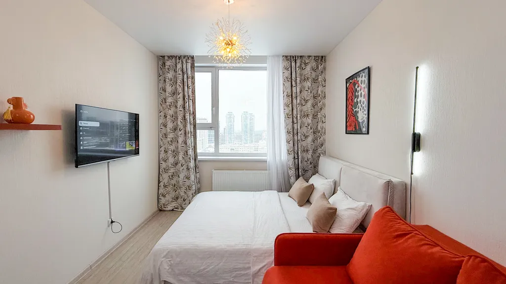 Студия на высоком этаже