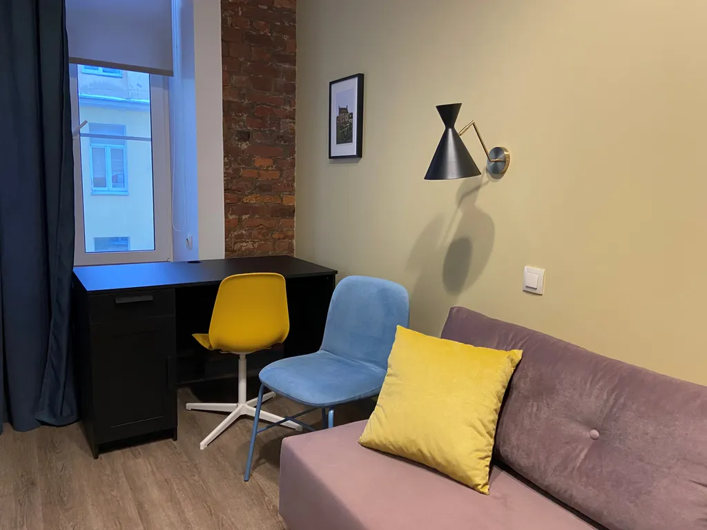 Квартира 4-комнатная Квартира — Санкт-Петербург