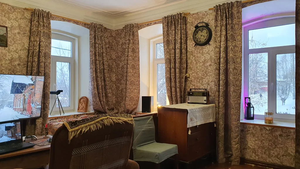 Иконников - уникальные апартаменты в купеческом особняке с печью и баней