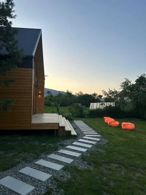 Барнхаус с чаном и бассейном