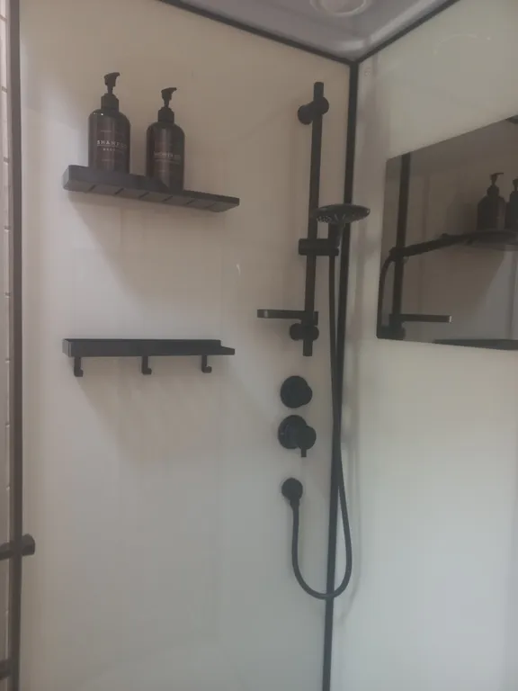 Домик-шале в лесу