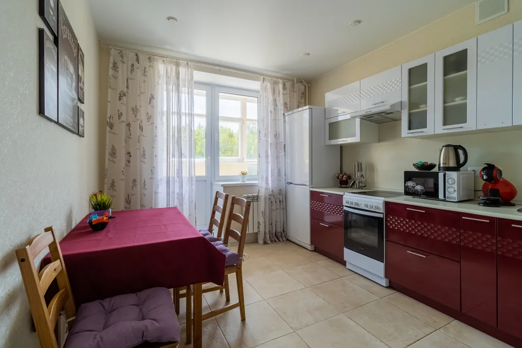 Апартаменты в центре города в новом доме со своей парковкой