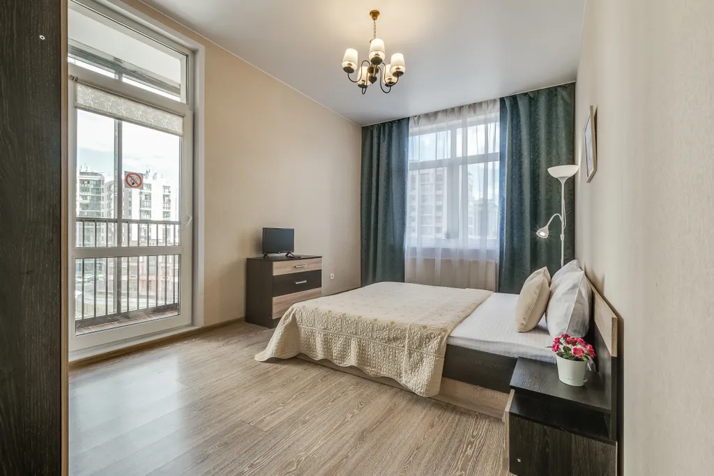 Квартира Просторная квартира рядом с метро Электроила — Санкт-Петербург