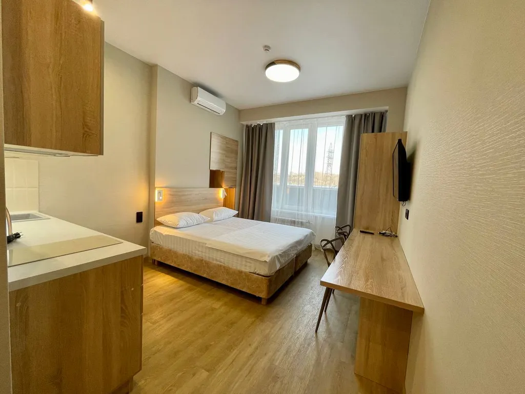 "В Гости!" на Запорожской 69  (1к студия №3 рядом с БЦ "Сити")