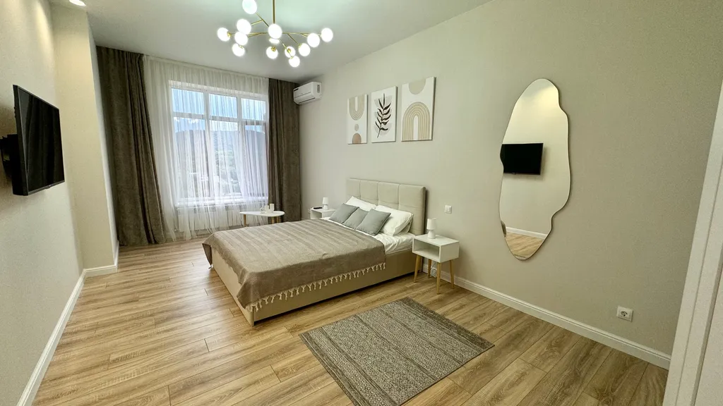 Новая квартира в центре с панорамным видом