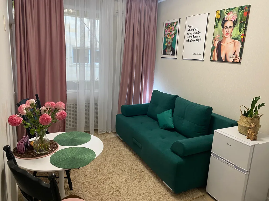 Квартира Однокомнатная квартира в центре, 200м от моря — Адлер