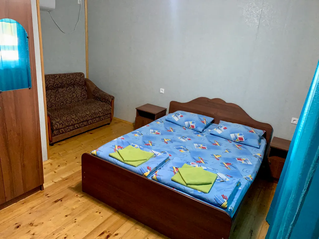 Коттедж Сияние Солнца — аренда посуточно в Гудаута