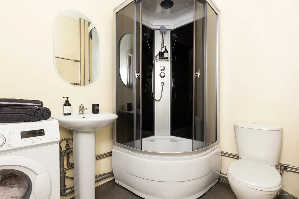 Дизайнерская студия рядом с центром и Локомотив Ареной