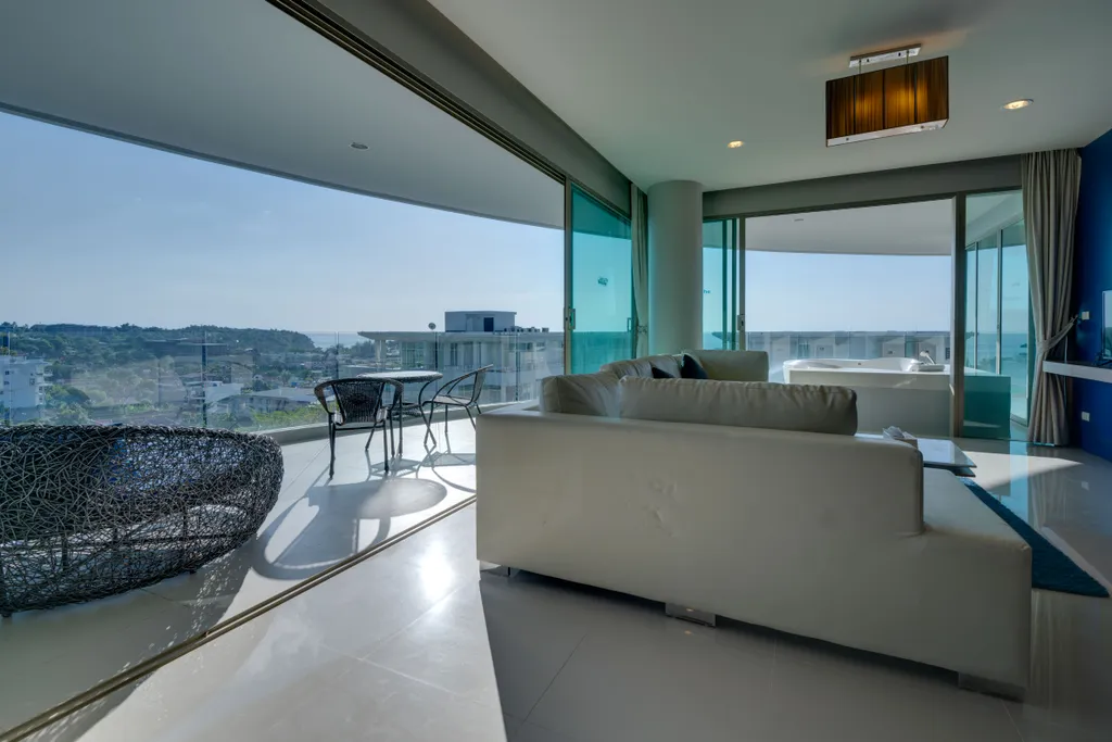 Просторный апартамент с двумя спальнями от Continent