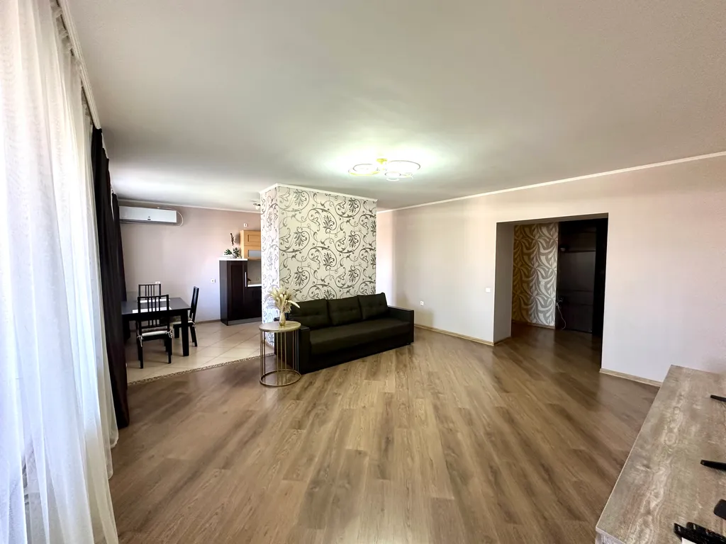 Одна из самых больших квартир в Барнауле