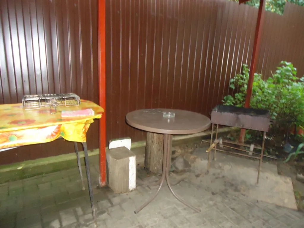 Дом у реки в Пскове