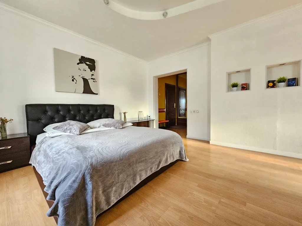 Студия у стадиона Металлург