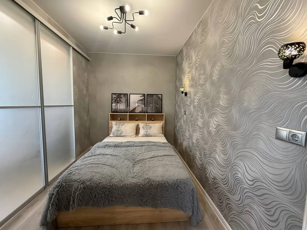 Орхидея – евродвушка у моря с открытым бассейном на территории