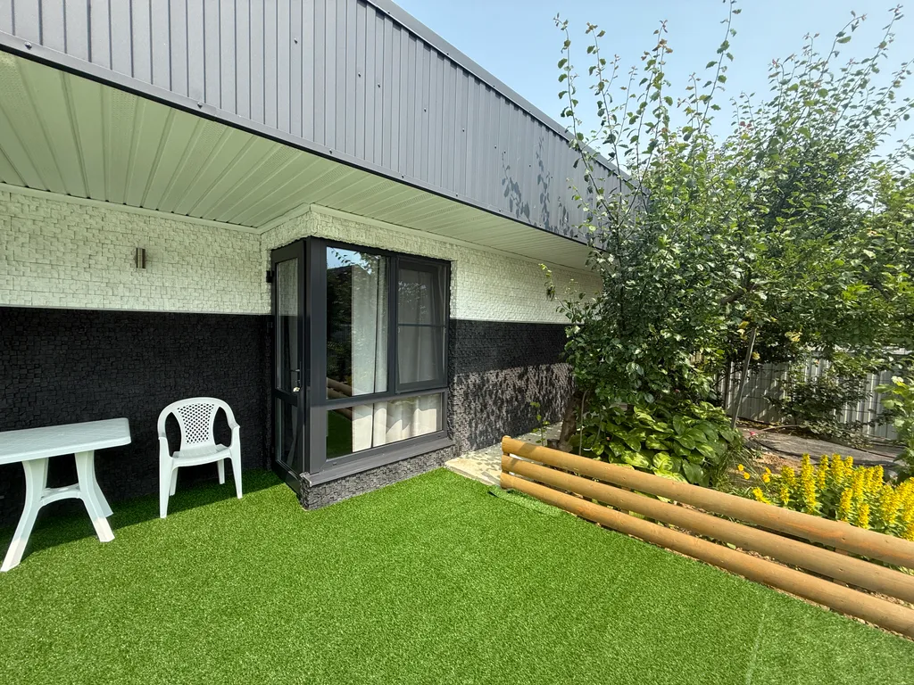 Коттедж Дом с бассейном — Витязево