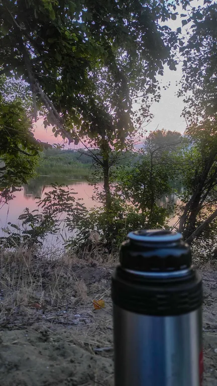 Уютный дом у реки- первая линия