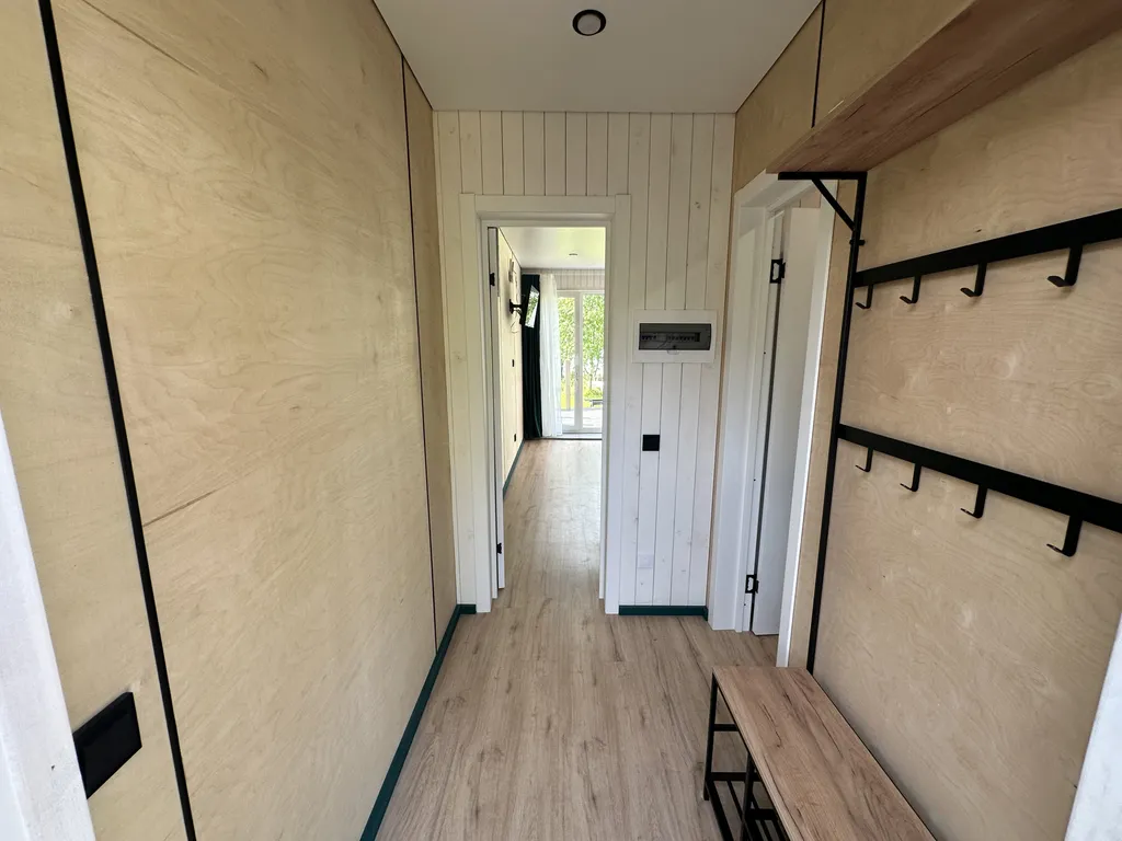 Коттедж Дом на берегу реки у пирса — Сясьстрой