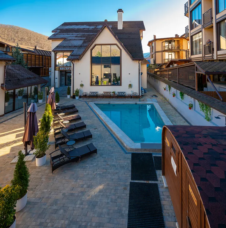 Уютные апартаменты с бассейном и баней