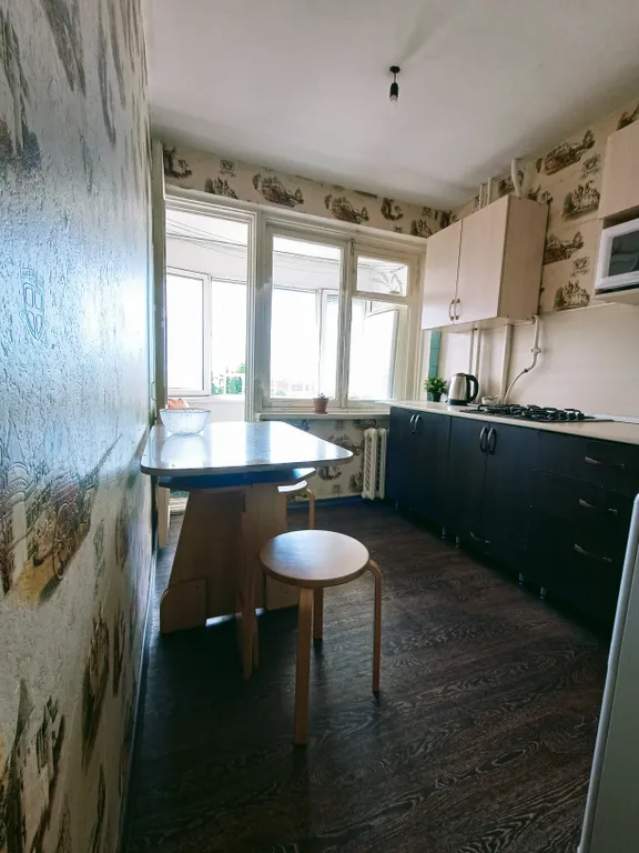 Ретро-квартира в самом сердце города с видом на море