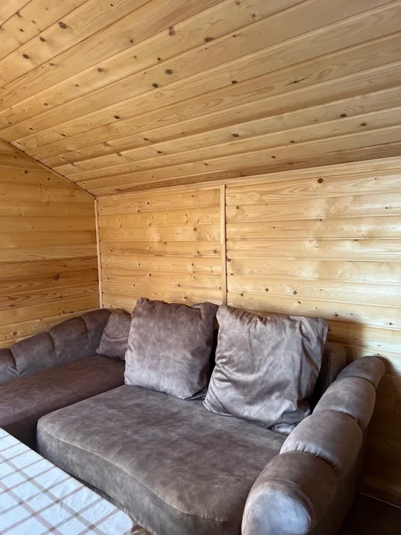 Дом с баней у озера