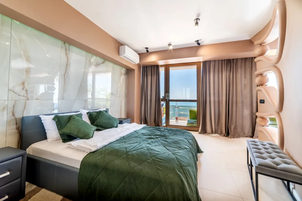 Квартира 2х-комнатные апартаменты Family Apart с панорамным видом на море — аренда посуточно в Сочи