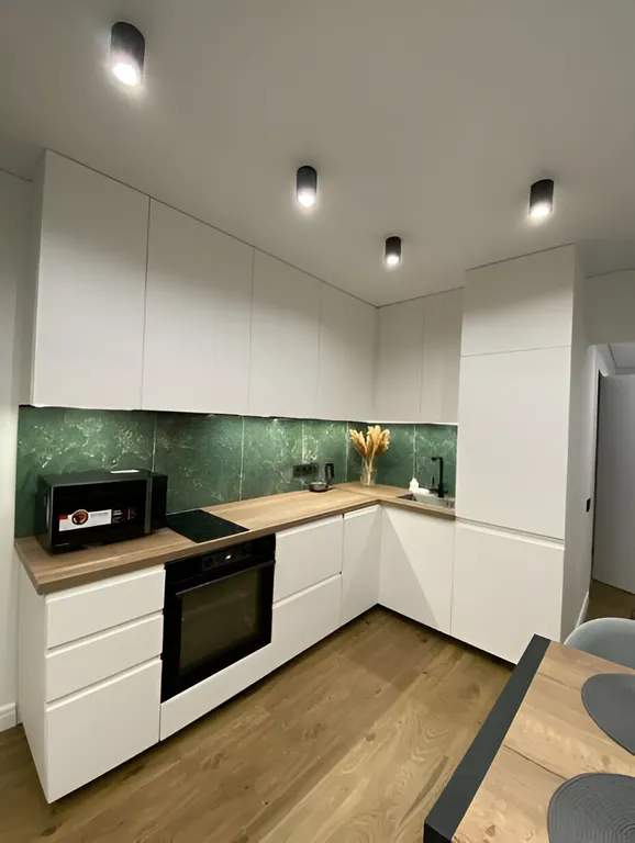 Видовая квартира на 21 этаже с огромным балконом