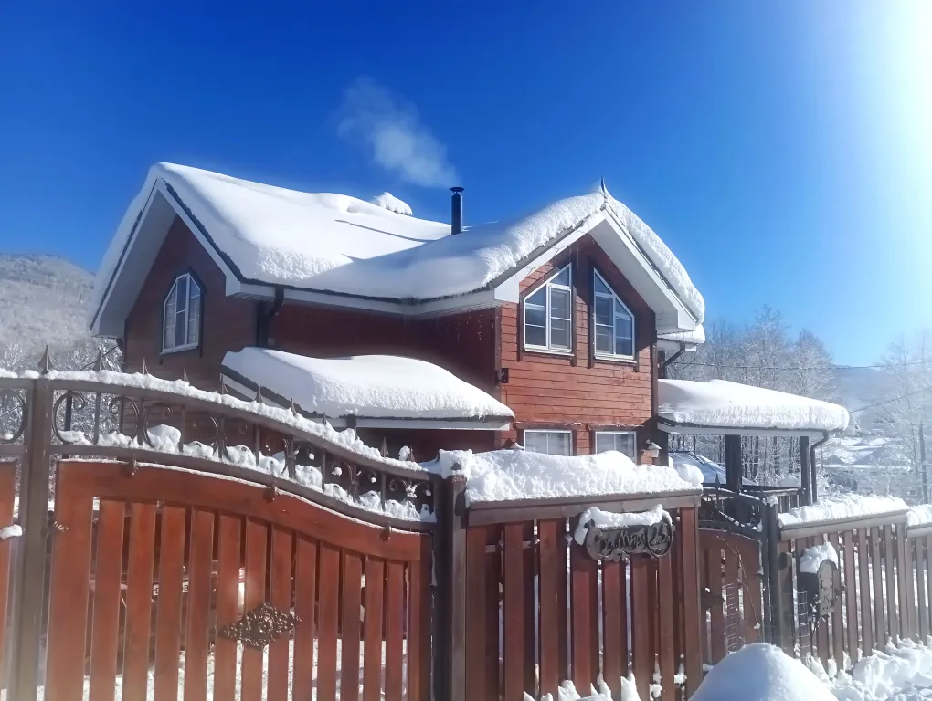 Горный горизонт