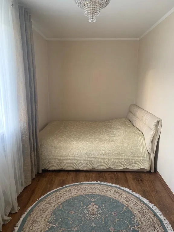 Квартира в двух минутах от берега моря и парка с хорошим ремонтом