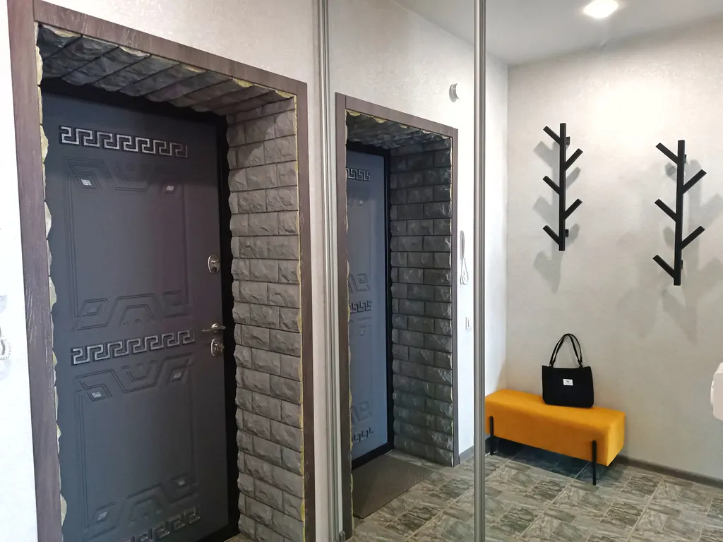 Стильная квартира у набережной