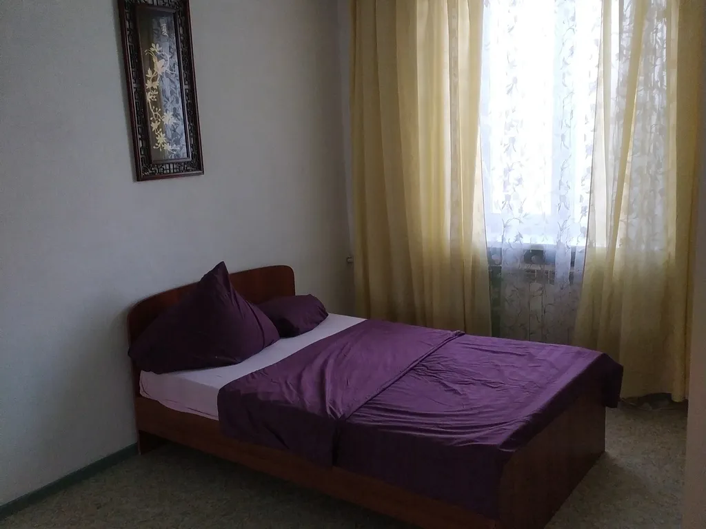 2-комнатная Квартира — аренда посуточно в Белово