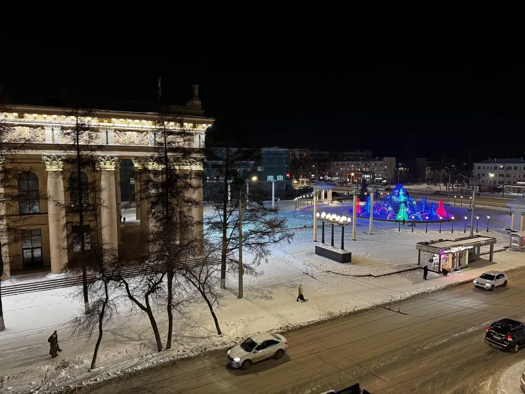 Квартира Лофт с видом на Драмтеатр — центр — аренда посуточно в Новокузнецк