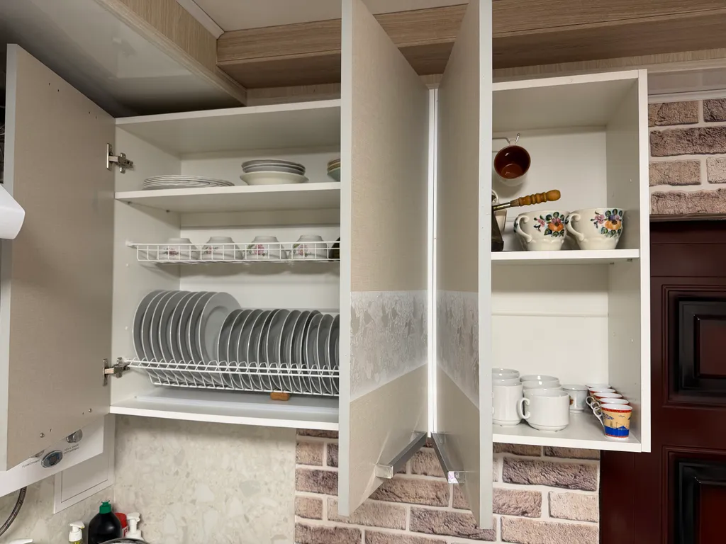 Коттедж Трёхкомнатный дом со своей территорией и автопарковкой, рядом море — Геленджик