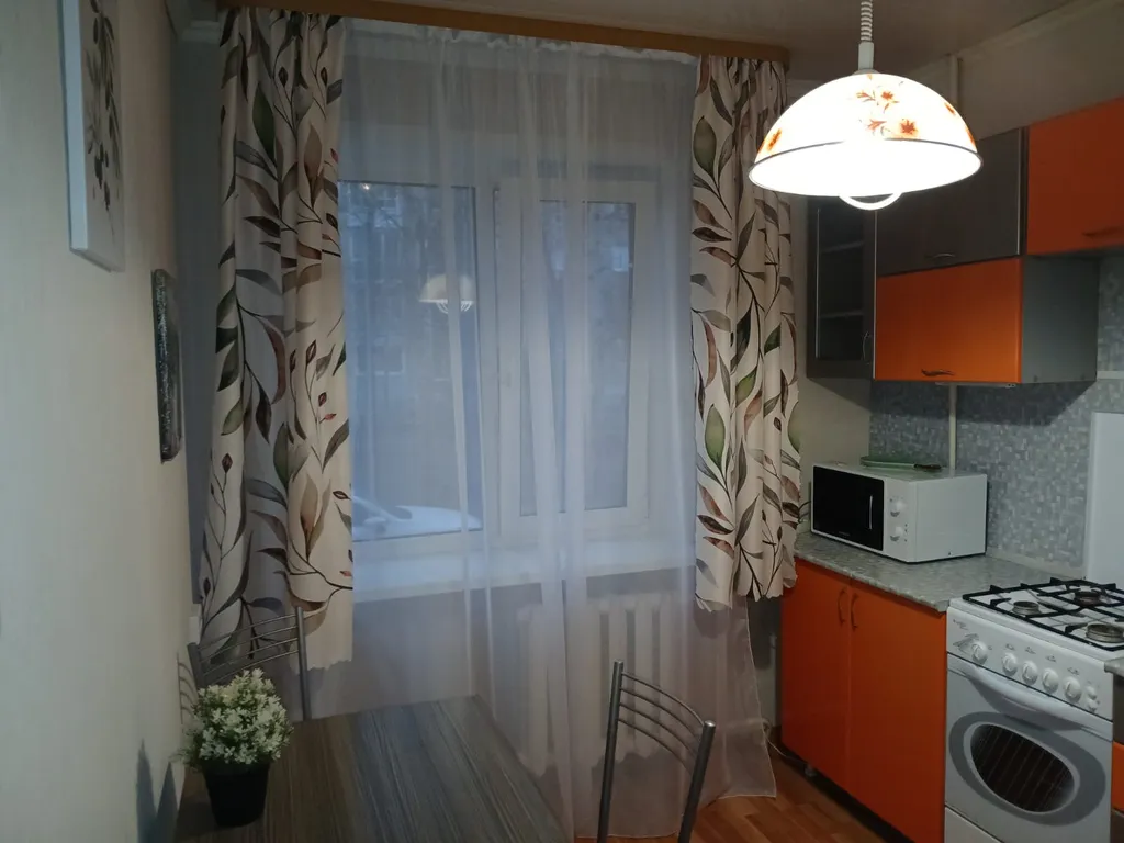 Стильная двухкомнатная квартира в центре города