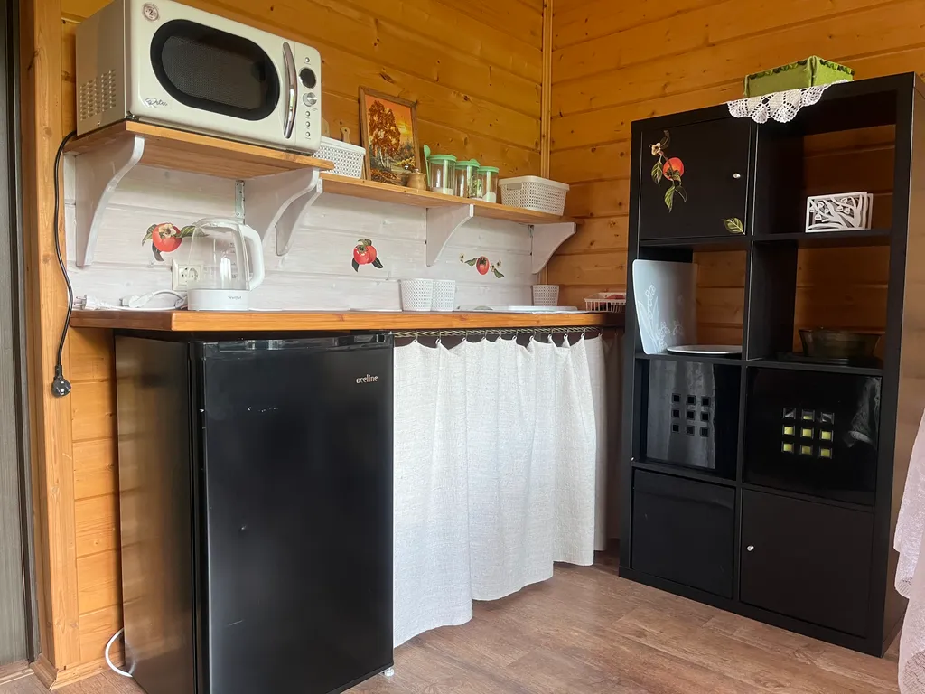 Дом в горах с видом на реку