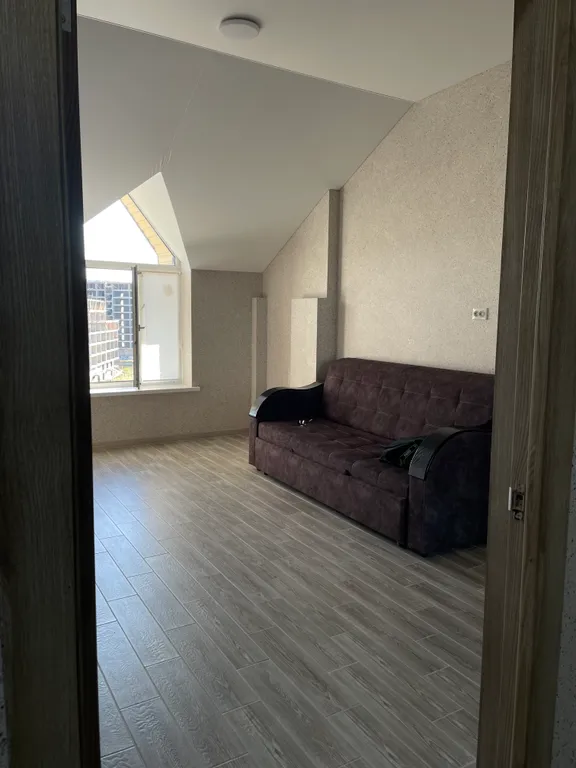 Уютная евродвушка на берегу моря, первая береговая, городской пляж