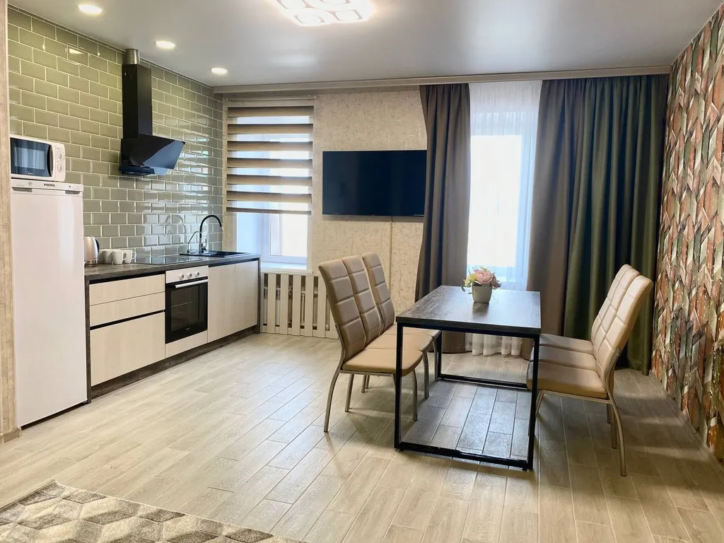 Квартира Просторные 3-комнатные апартаменты - Кристалл — аренда посуточно в Юрга