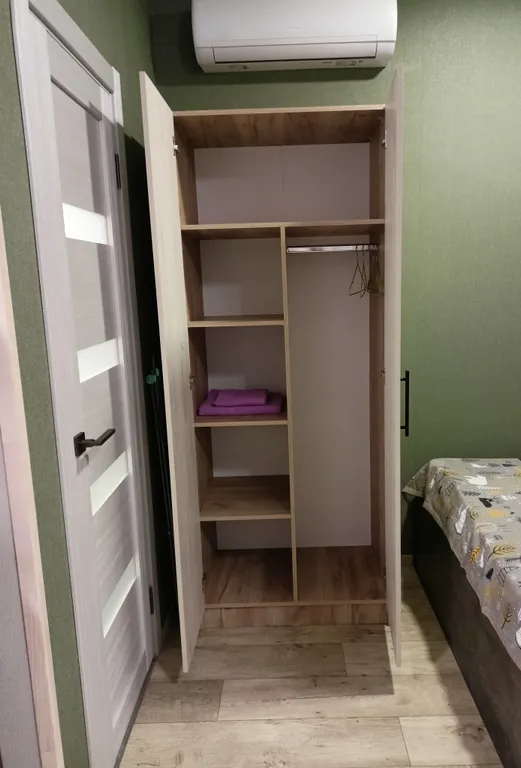 Коттедж Дом в лесу у реки — Севастополь