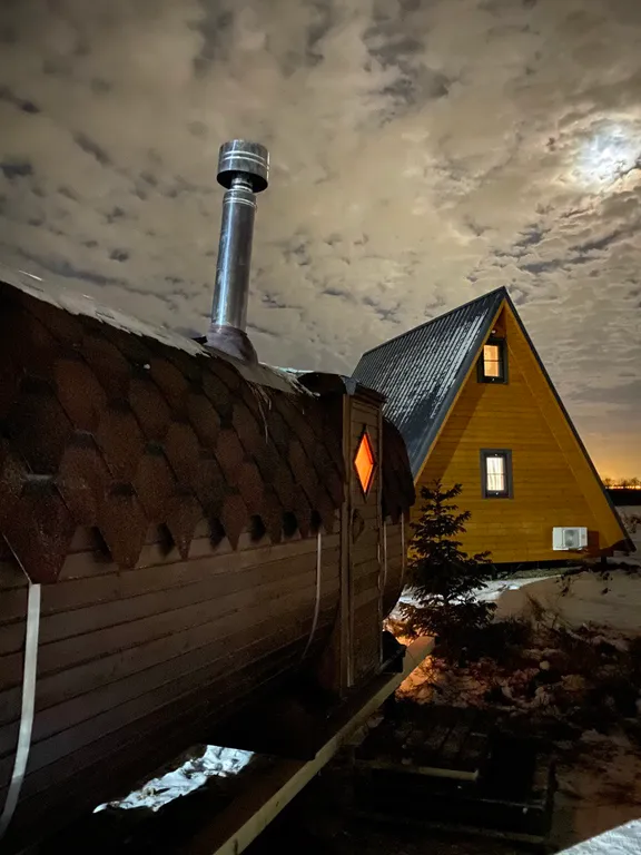 Шале Småland Люкке Хаус на хуторе близ речки