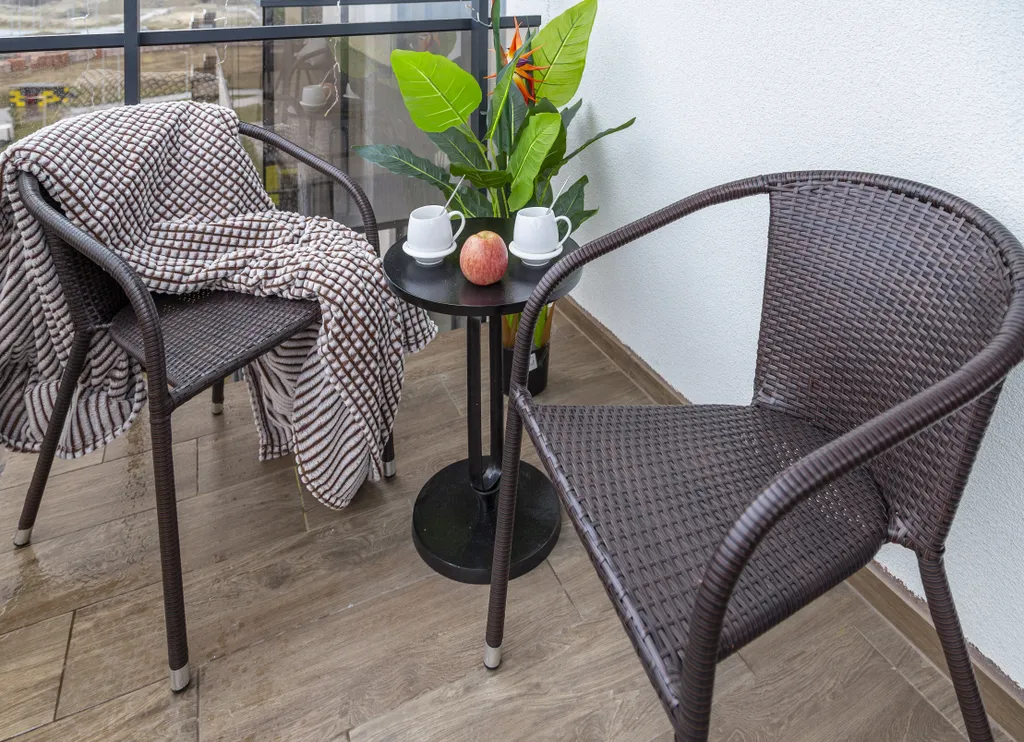 Дизайнерские апартаменты Атмосфера с уютным балконом