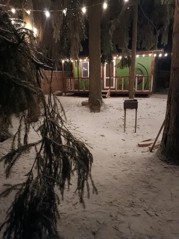 Садовый домик в сосновом бору в 100 метрах от озера